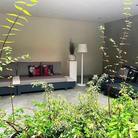 Betonnen Boshuis Oosterhout  Esterno foto